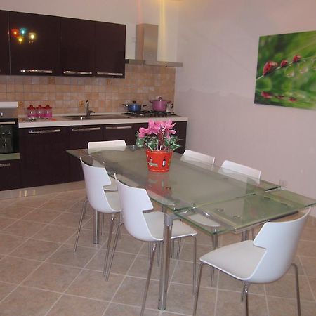 A 100Metri Da Piazza Duomo Di Ortigia Apartment Syracuse Ruang foto