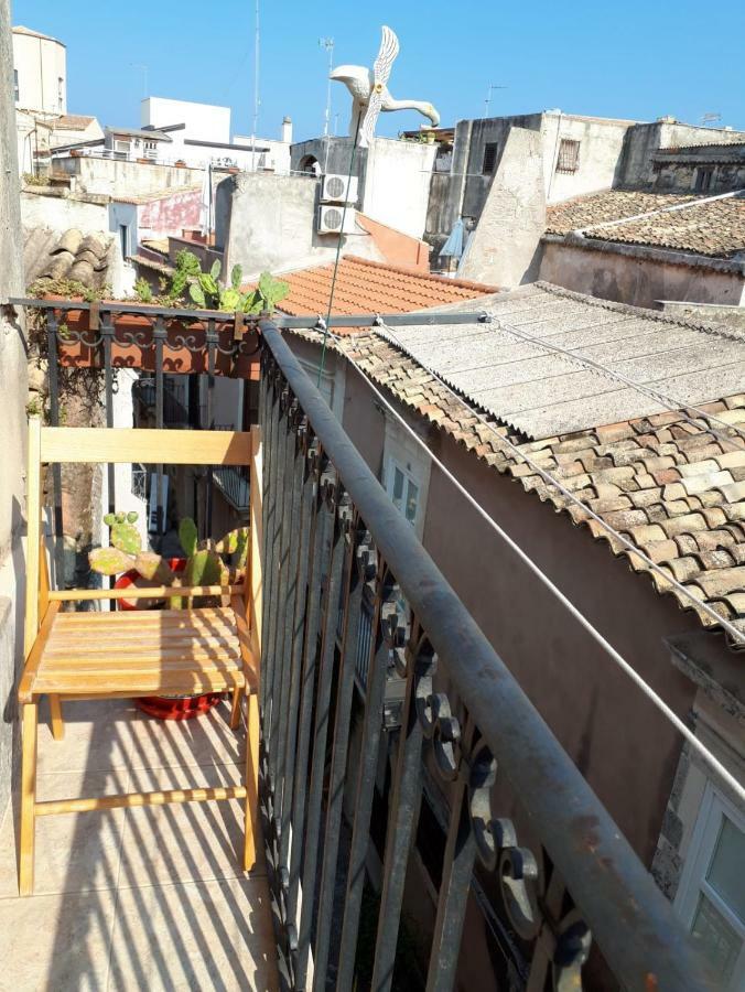 A 100Metri Da Piazza Duomo Di Ortigia Apartment Syracuse Bagian luar foto